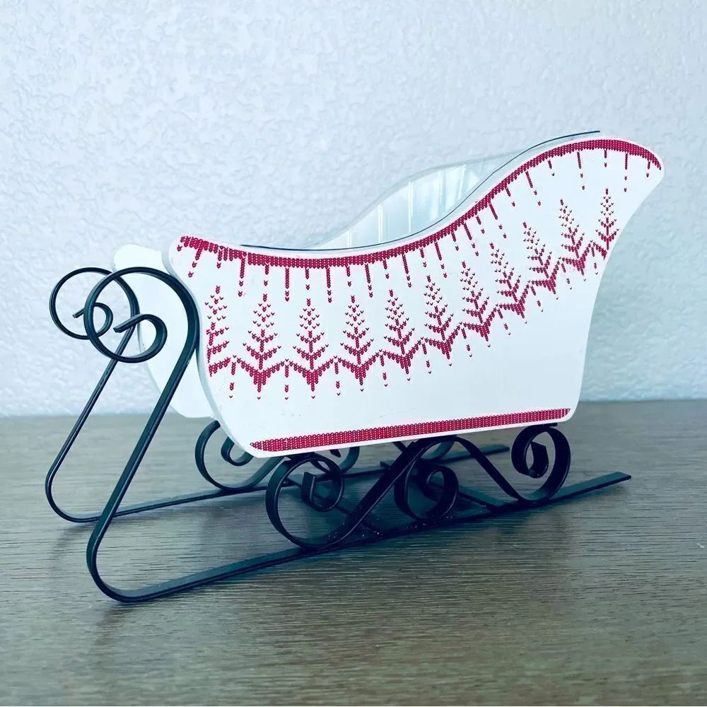 Christmas Sleigh Wooden Holiday Planter
